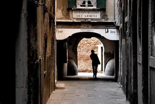 Ca' Dei Armeni - San Marco Square Apartment Venice