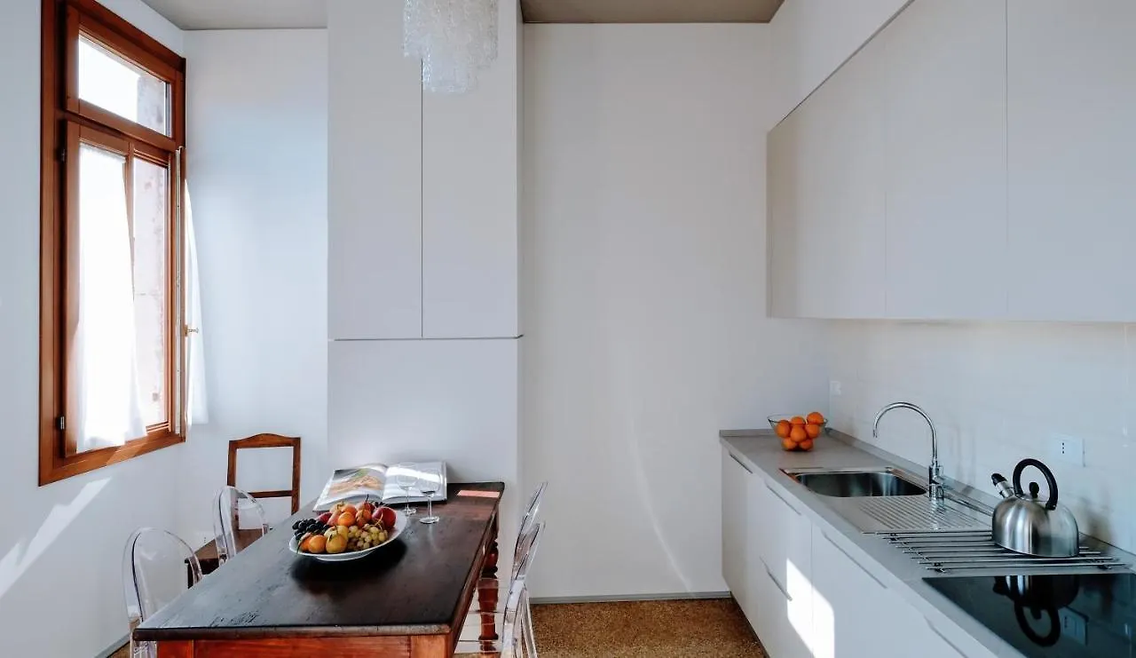Ca' Dei Armeni - San Marco Square Apartment Venice Italy